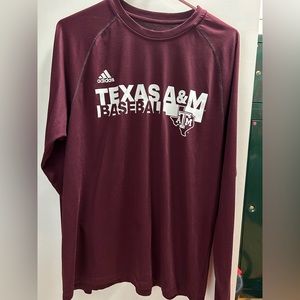 Adidas Men’s Medium long sleeve Texas A&M shirt. Great condition.